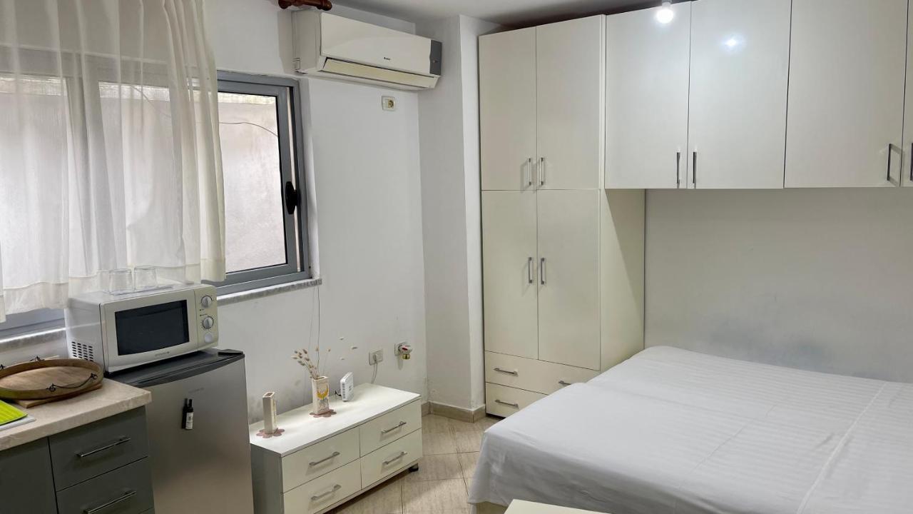 Brilant Studio Apartment City Center Tirana Exterior foto